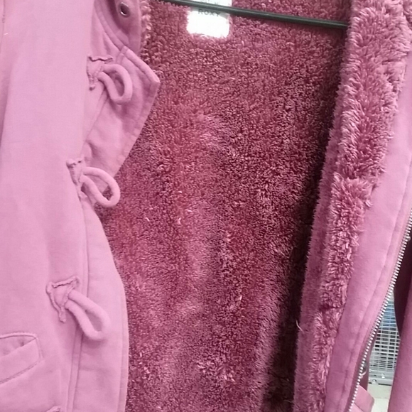 Roxy faux fur lined hoodie in size M - Picture 3 of 3